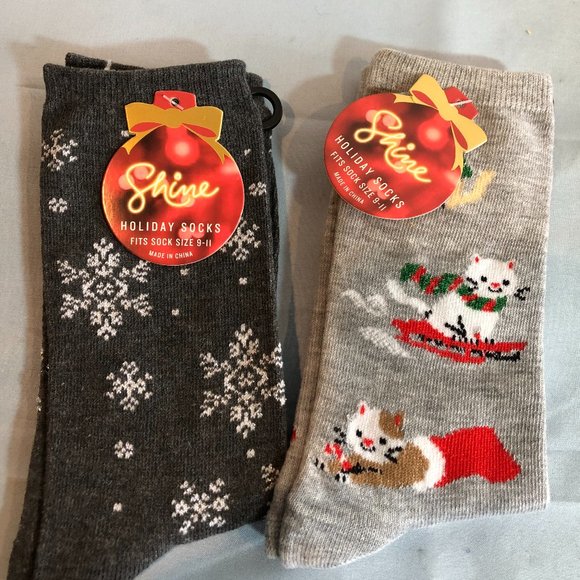 NWT LOT of 2 Shine Holiday Christmas Socks - Cats & Snowflakes #JS - Picture 1 of 2